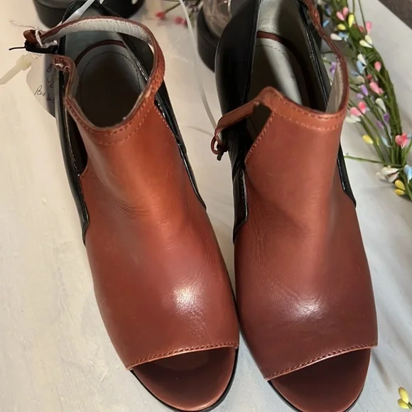 Pour la Victoire booties - Picture 2 of 7